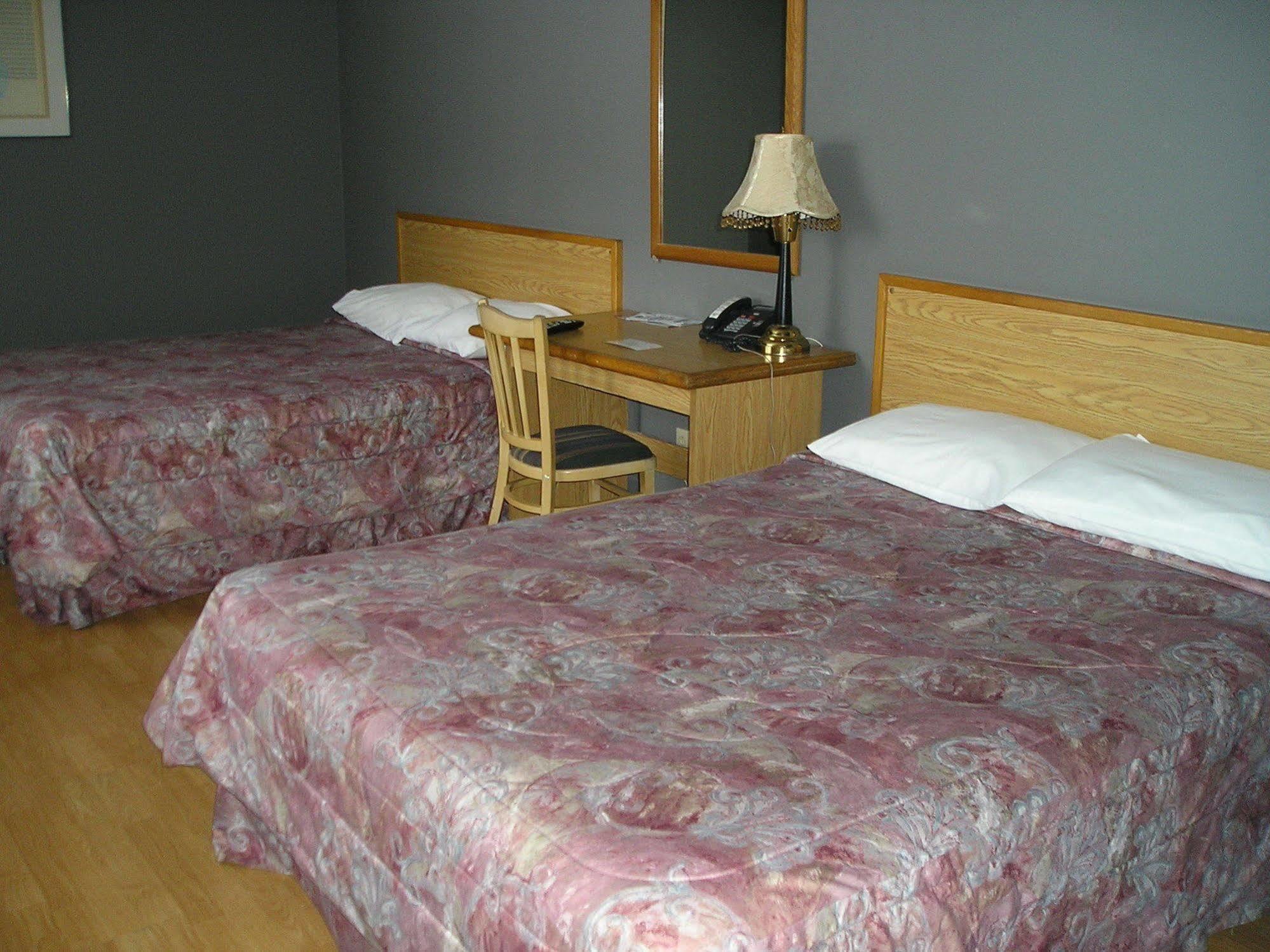 Motel Le Victo Victoriaville Exterior foto